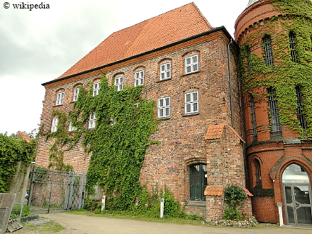 Das Burgkloster in Lübeck  -  Für eine größere Darstellung auf das Bild klicken.