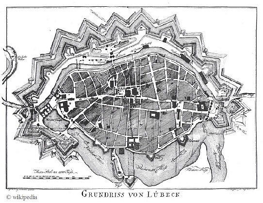 Grundriss von Lübeck mit Befestigungsanlage um 1787 - letzter und grösster Ausbaustand der Befestigungsanlage    -    Für eine größere Darstellung auf das Bild klicken.
