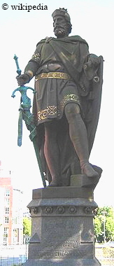 Adolf III., Graf von Schauenburg und Holstein, Statue auf der Trotbr�cke in Hamburg