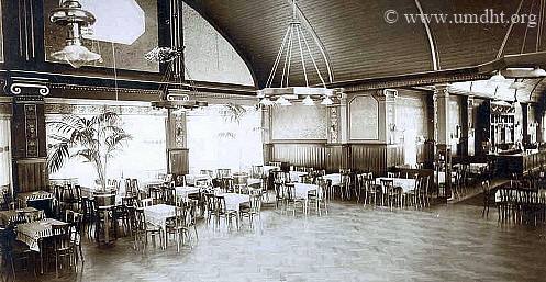 Der Tanzsaal der ,,Strand - Halle in Grmitz im Jahr 1929.  -  Fr eine grere Bilddarstellung klicken Sie bitte auf das Foto.