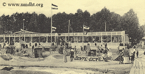 Wilhelm Adolf Kurt Ficks Strandhalle um das Jahr 1912 nach der zweiten Erweiterung der Veranda.  -  Fr eine grere Bilddarstellung klicken Sie bitte auf das Foto.